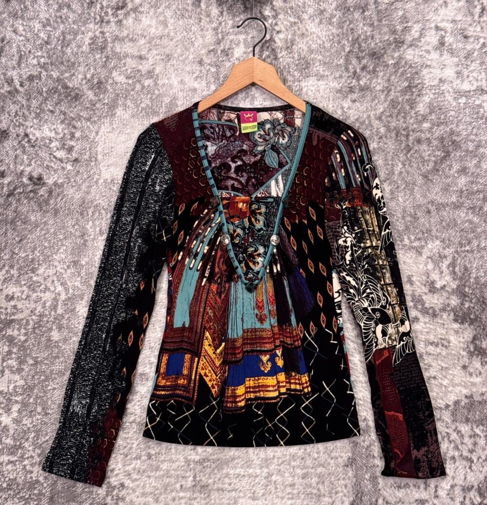 Save The Queen Top Medium Womens Y2K All Over Abstract Art Print Long Sleeve